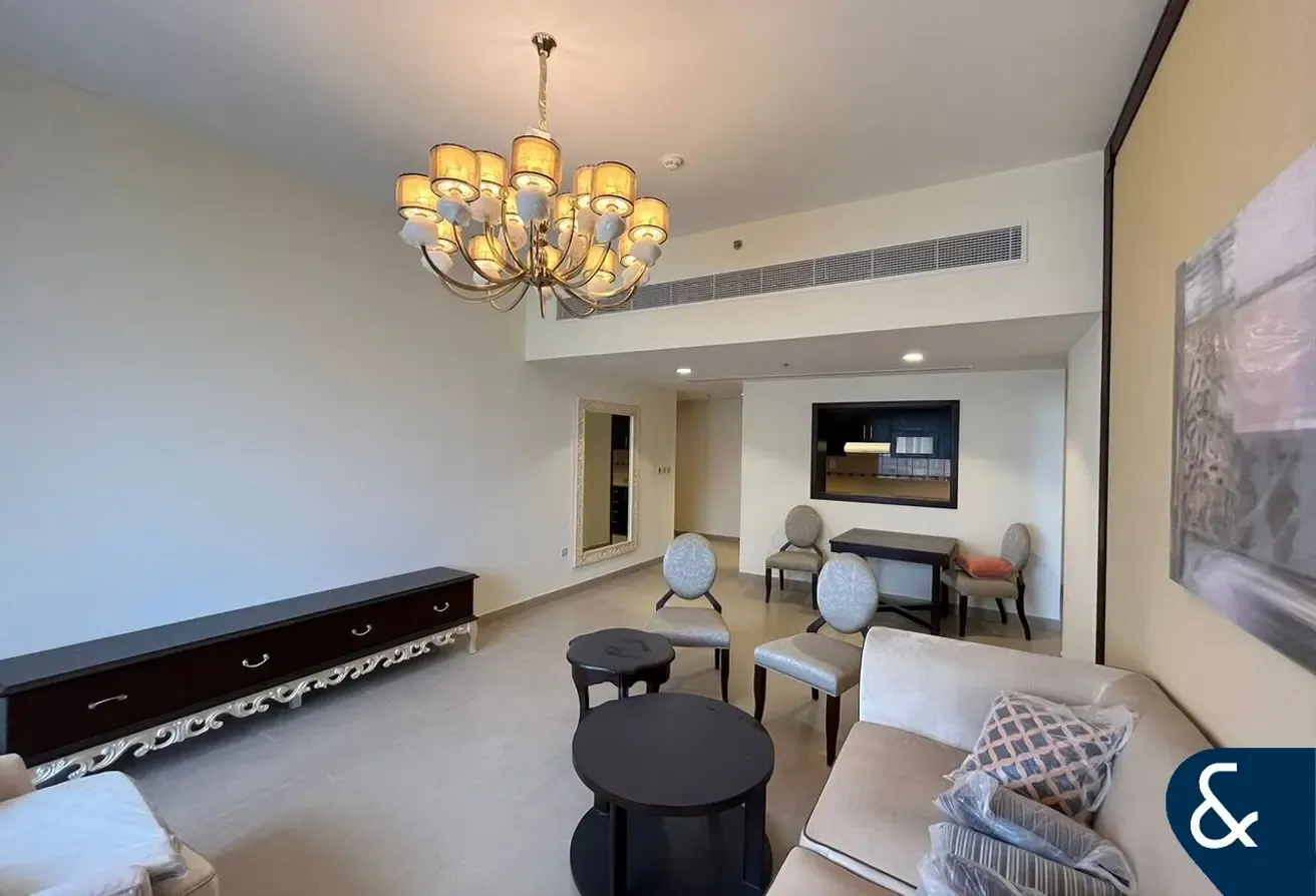 964 SQ FT - HIGH FLOOR - FURNISHED