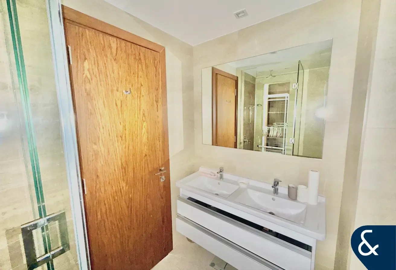 One Bedroom | Large Layout | Vacant Now