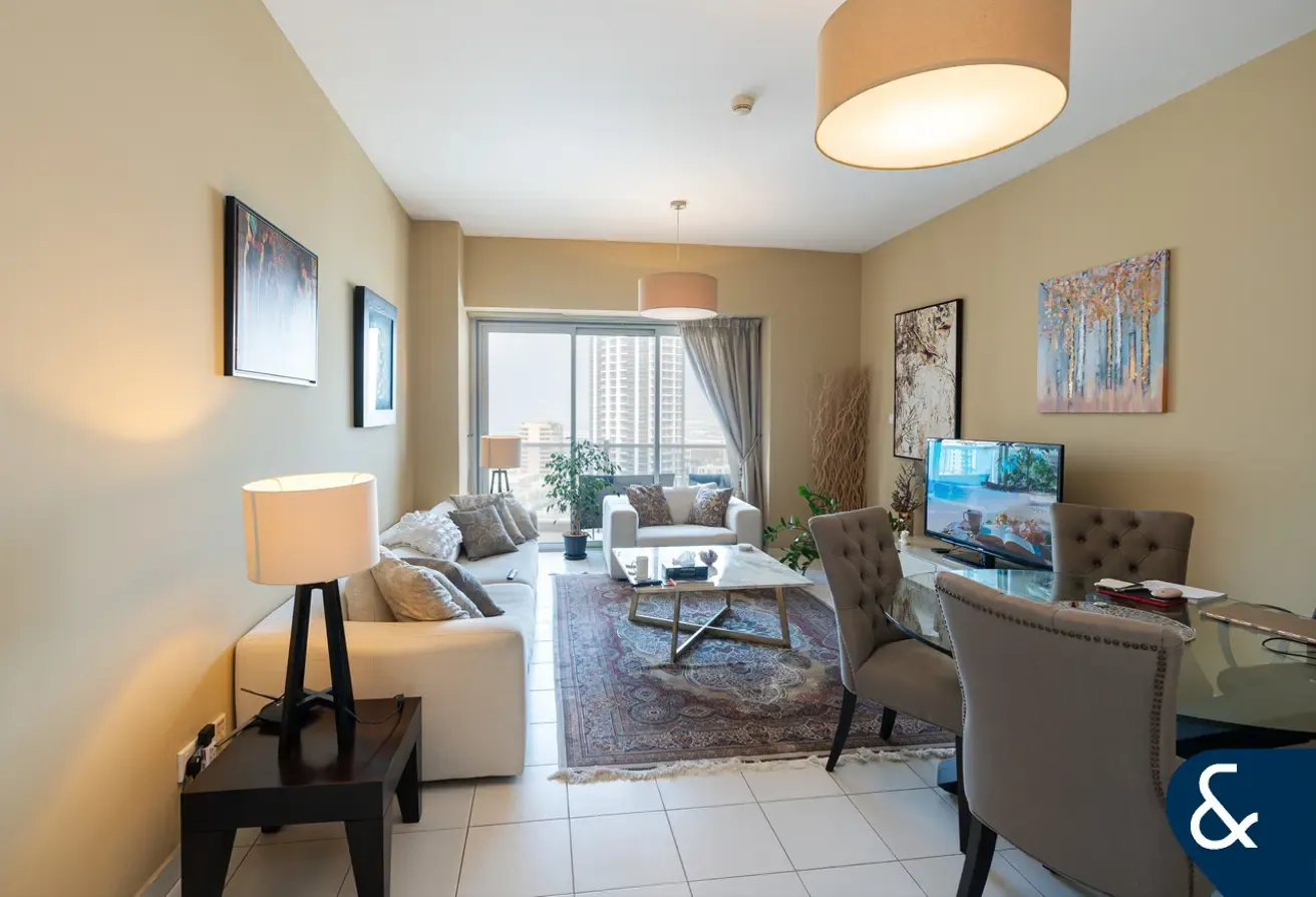 Large Layout | Vacant Now | Sea View