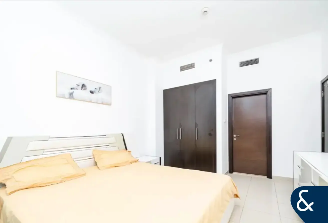 1 Bedroom | High Floor | Marina And Sea View