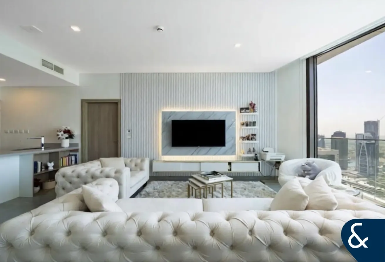 Upgraded | 1 Bedroom | High Floor | Vacant