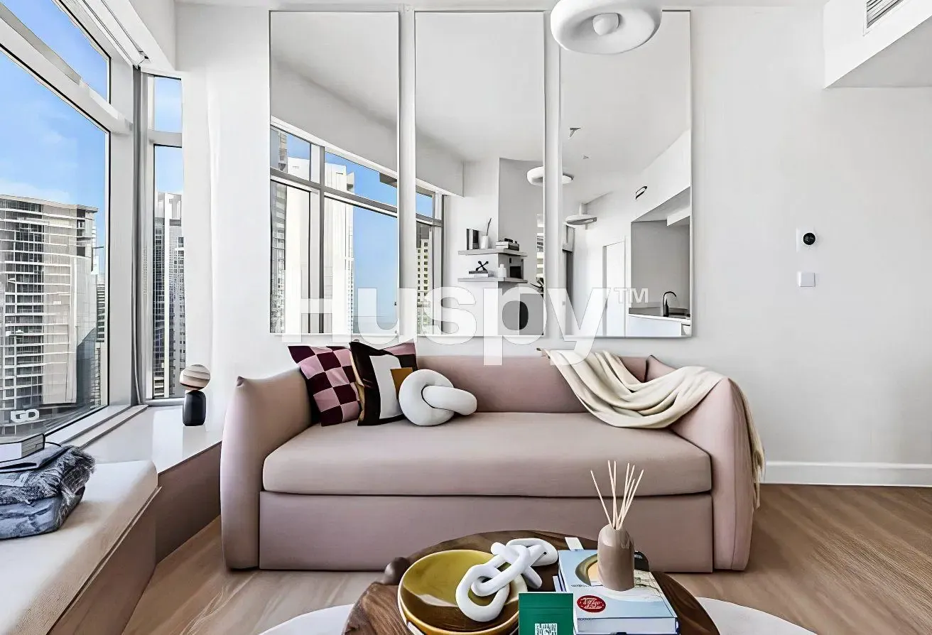 Furnished | Upgraded | High Floor