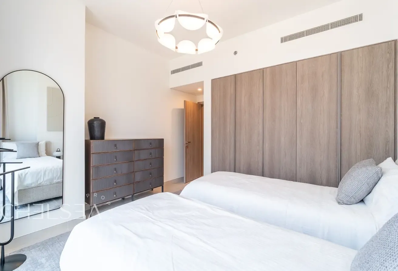 PARTIAL SEA VIEW | BRAND-NEW | AVAILABLE NOW