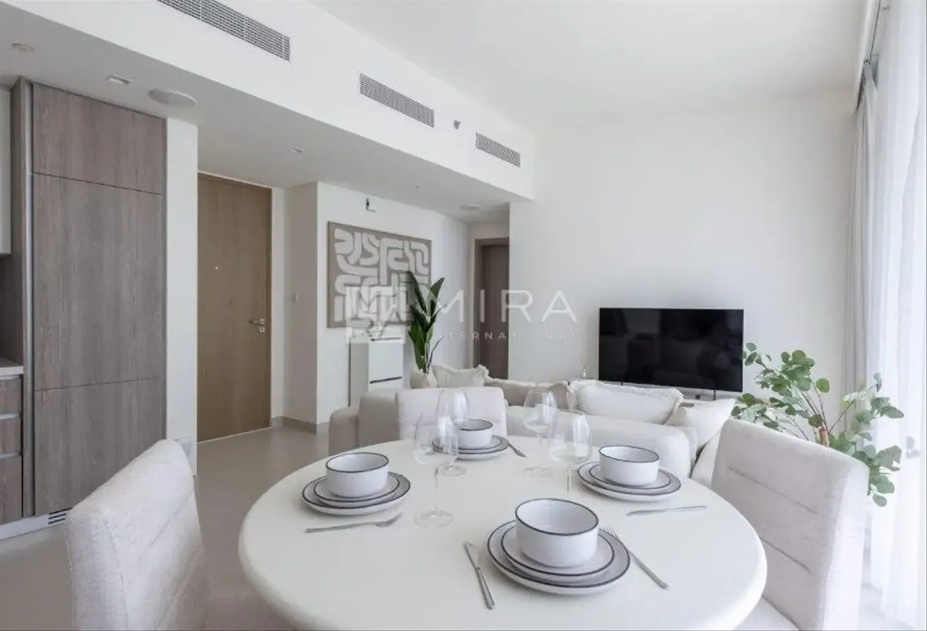 2BR Ready to Move | Furnished | Great Amenities