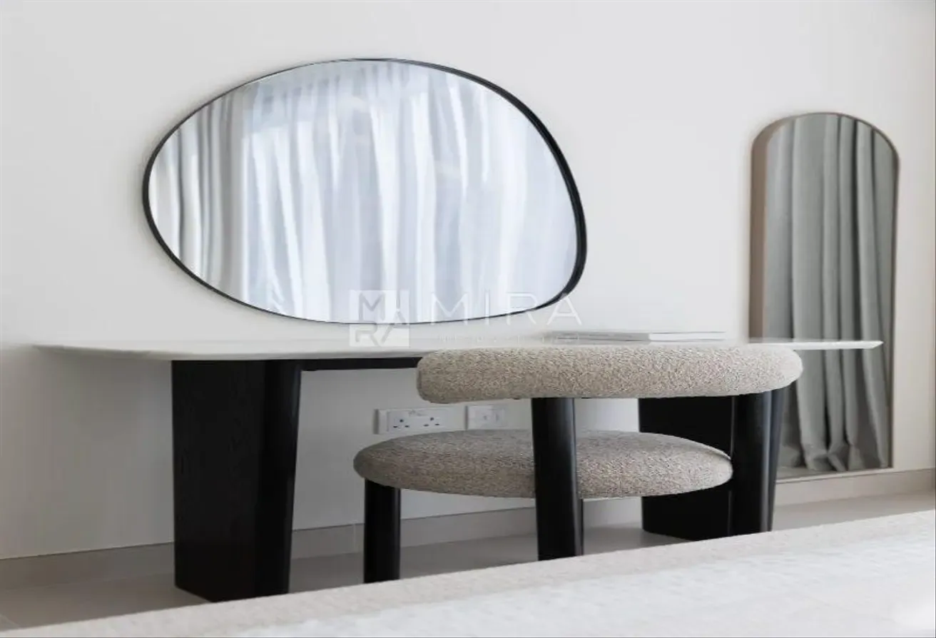 2BR Ready to Move | Furnished | Great Amenities