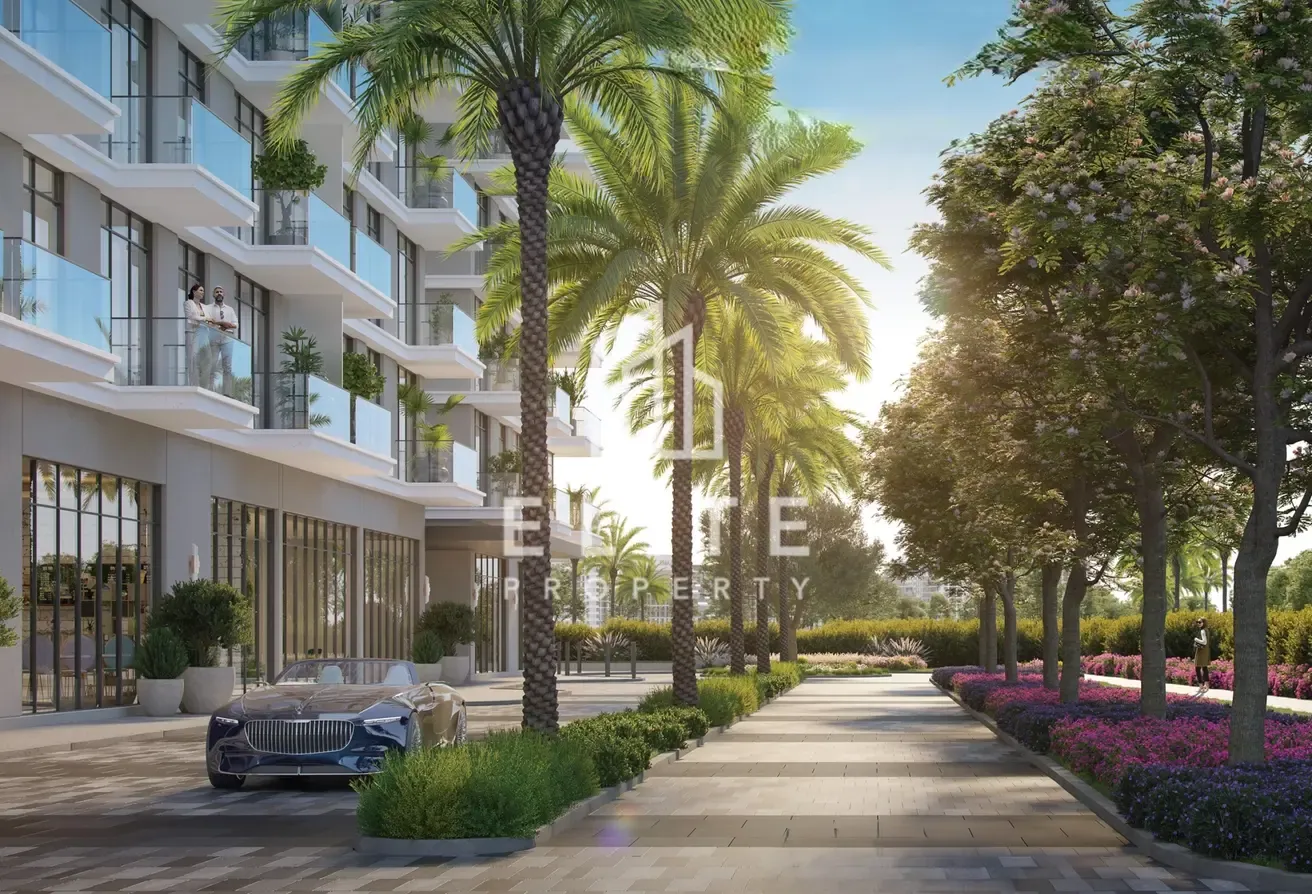 Best Layout, Walking Distance to Mall, High Return