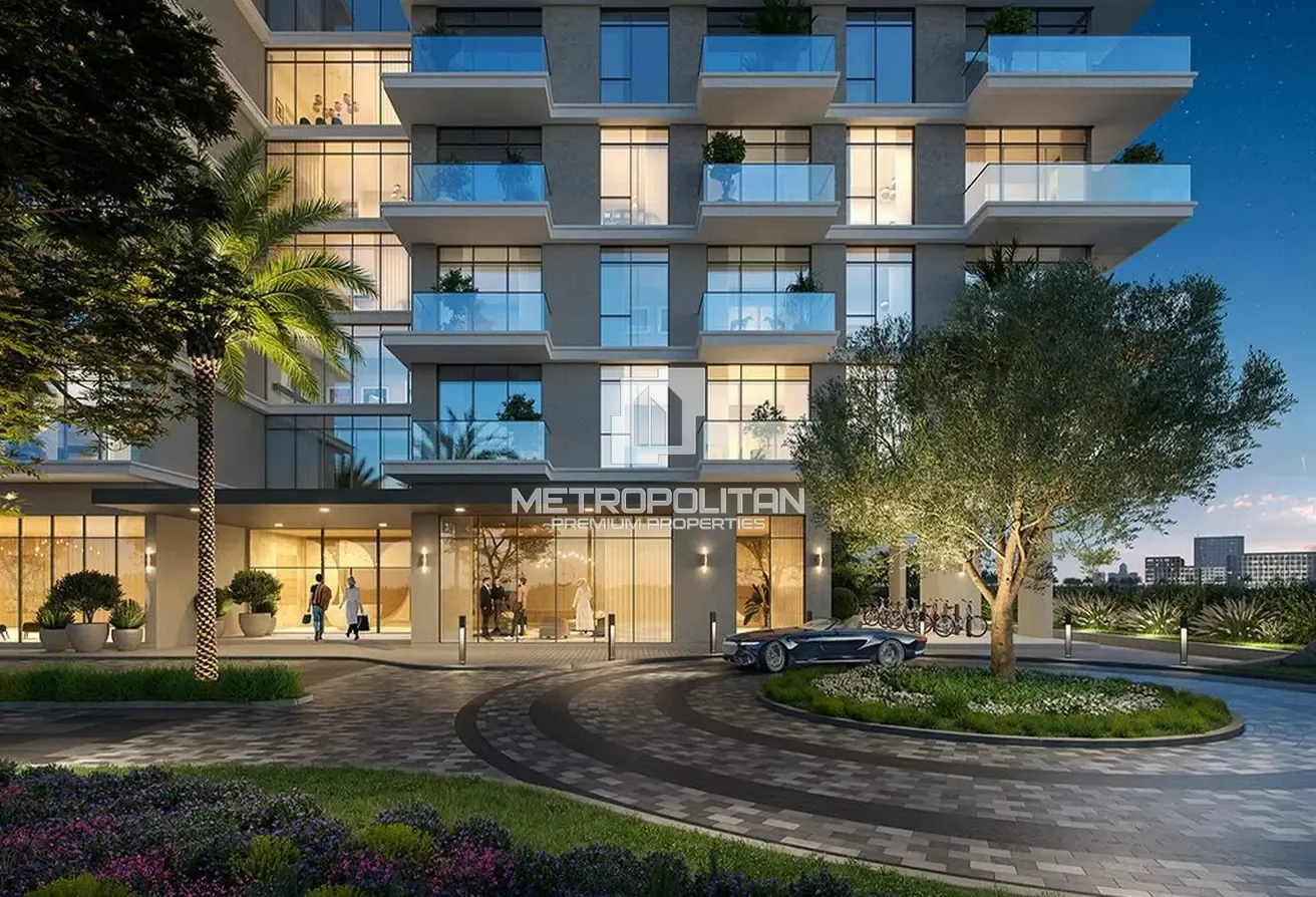 Largest Corner Layout | High Floor | Lake view