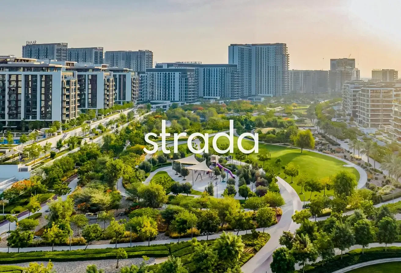 Luxury Apartment | PooI View | 2 Bedroom