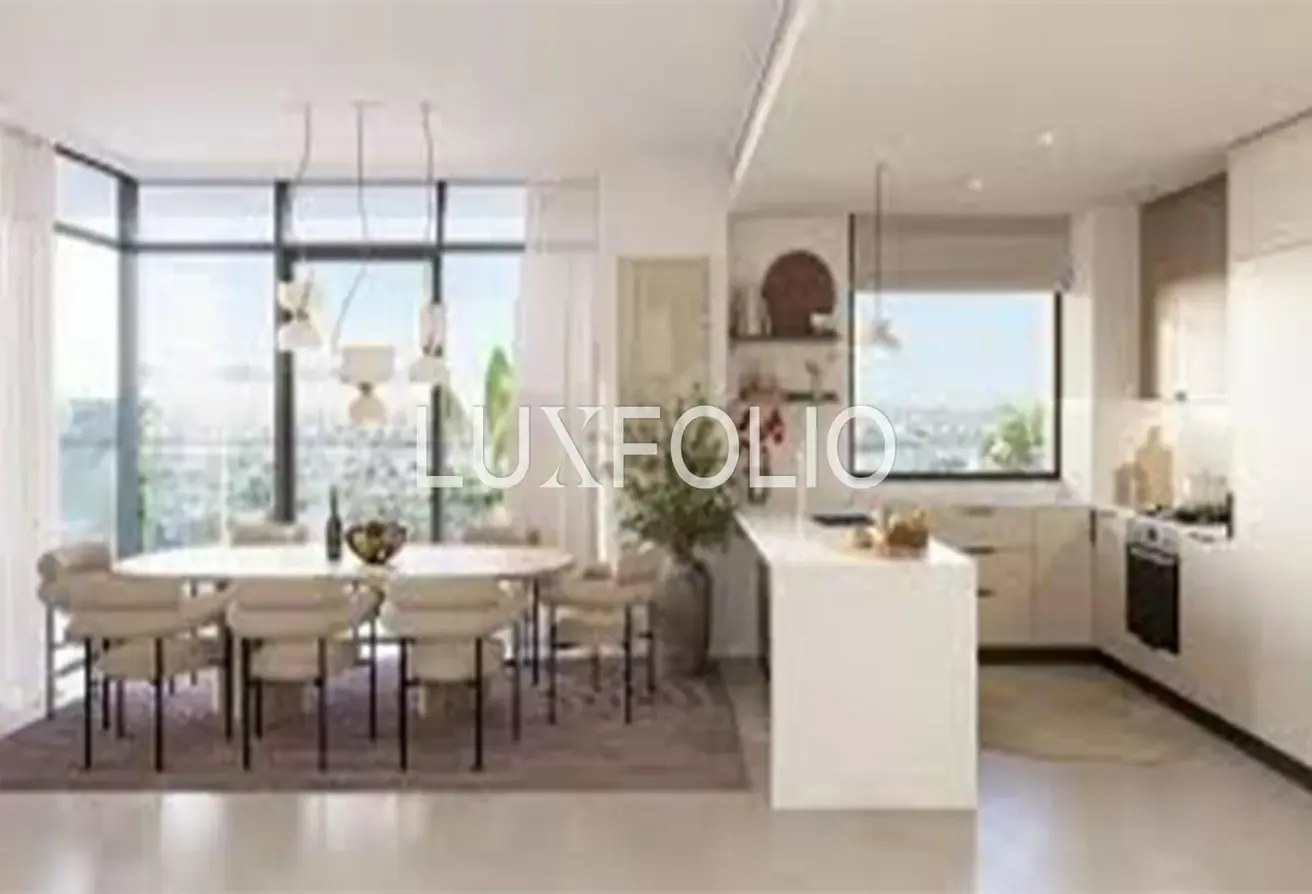 Genuine Re-Sale I Investor Deal I Corner Unit