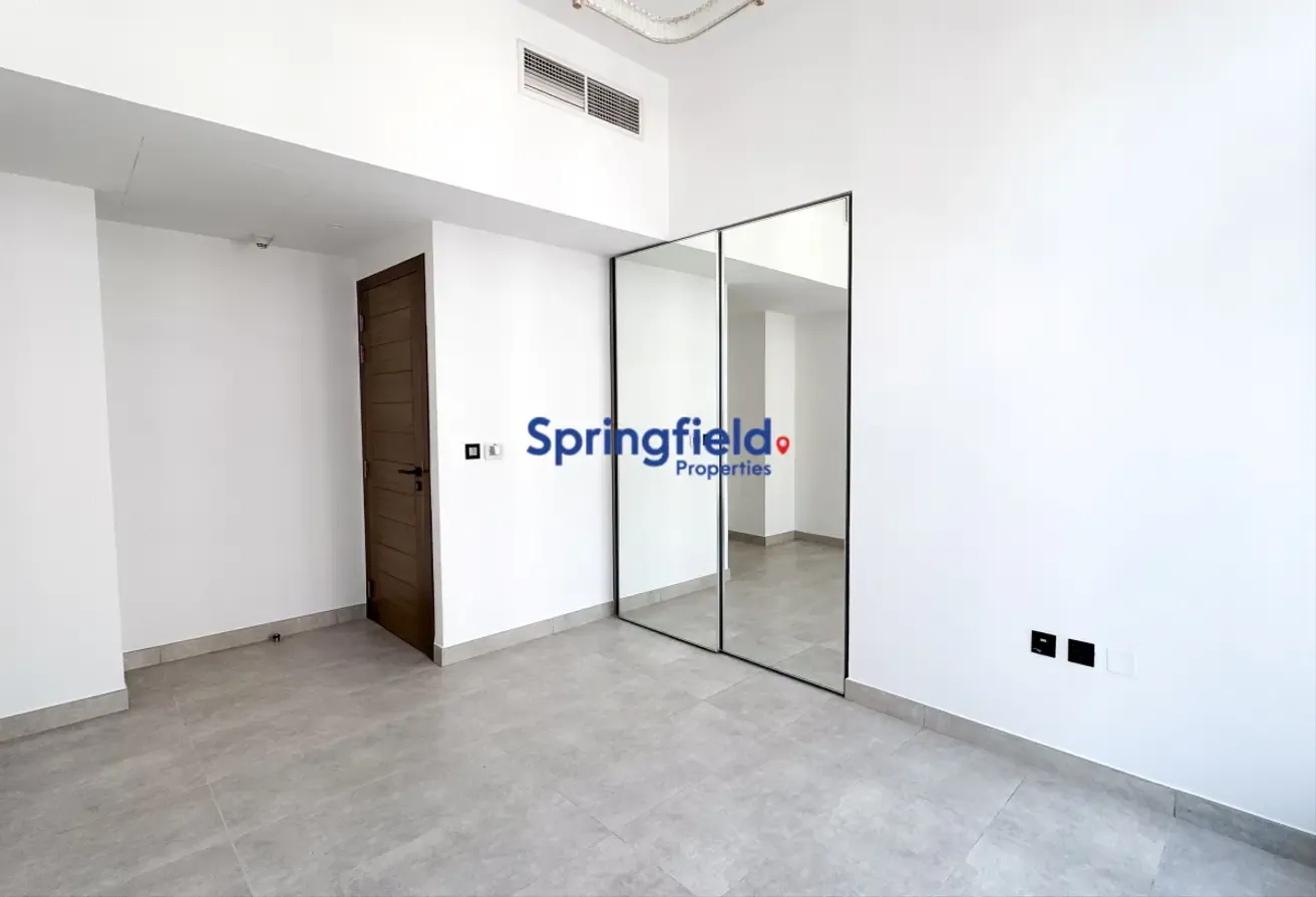 Spacious Villa | Modern Living | Best Deal