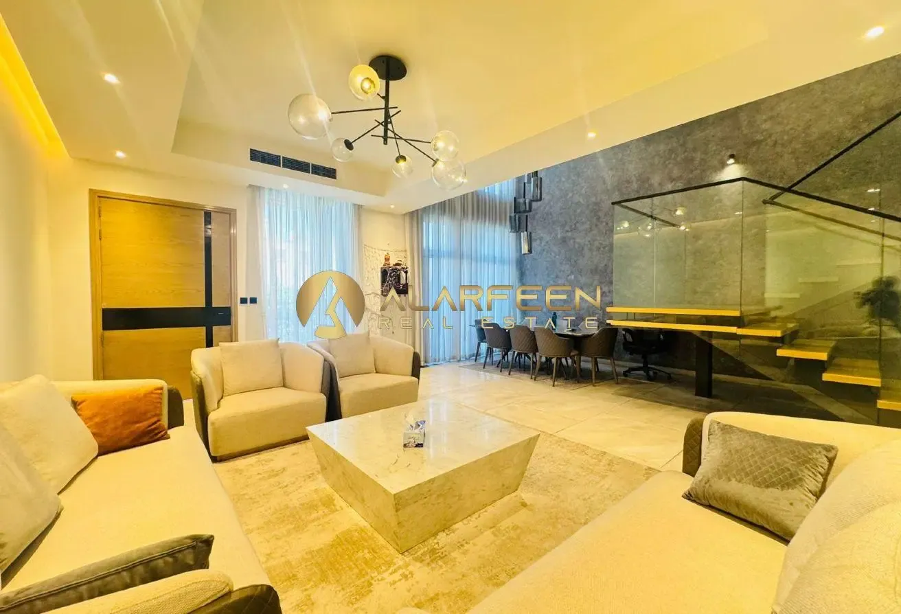 Investor Deal | 4Br+Maid | Luxurious Unit