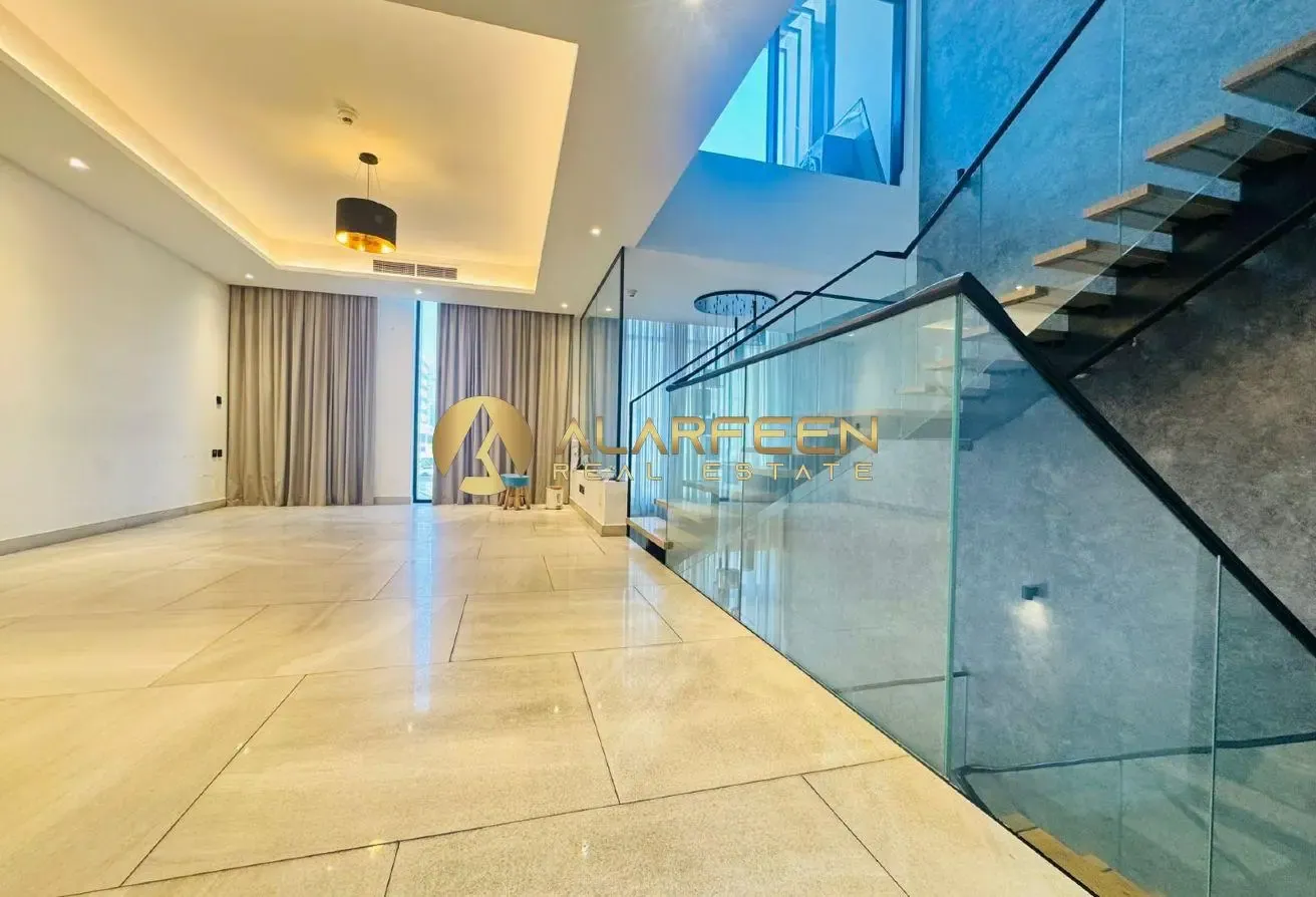 Investor Deal | 4Br+Maid | Luxurious Unit