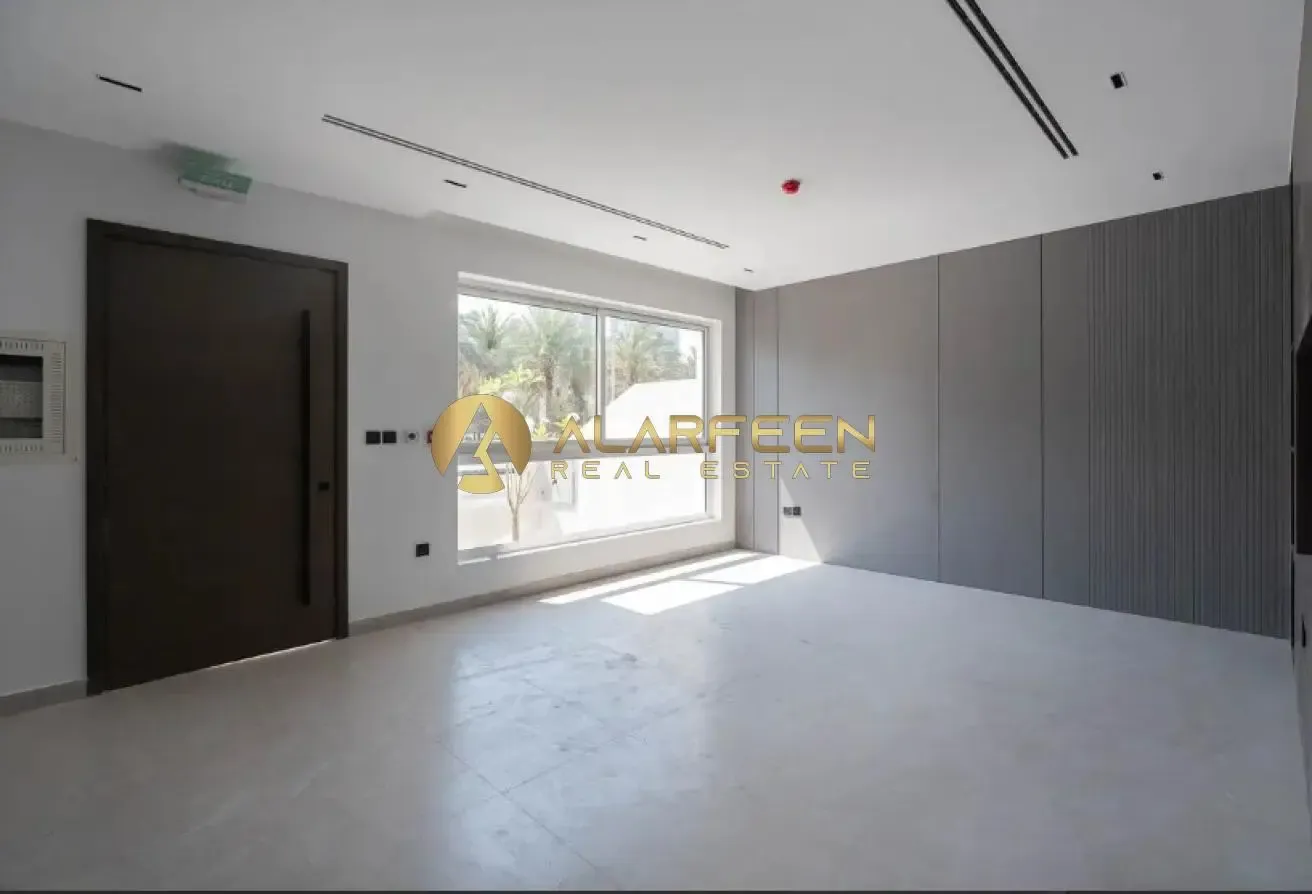 4BR + Maid | Kitchen Appliances | Private Elevator
