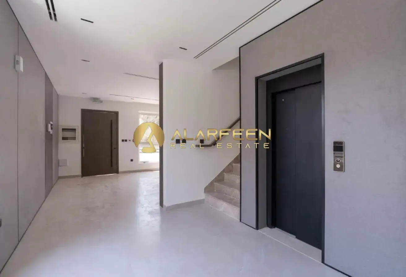 4BR + Maid | Kitchen Appliances | Private Elevator