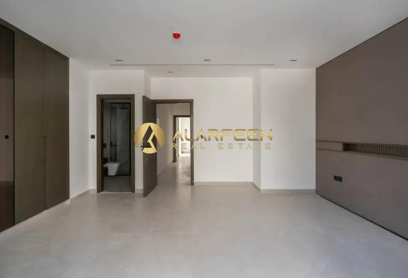 4BR + Maid | Kitchen Appliances | Private Elevator