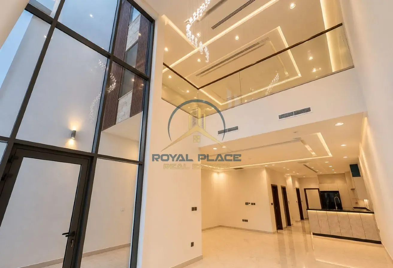 Luxury Villa| Investor Deal | High ROI | Elevator