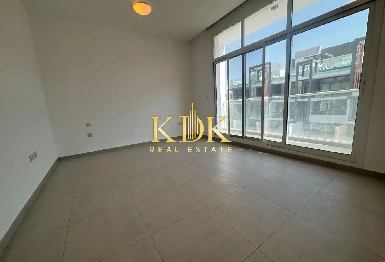 Unfurnished 4BR | Huge Lay out | Premium Quality