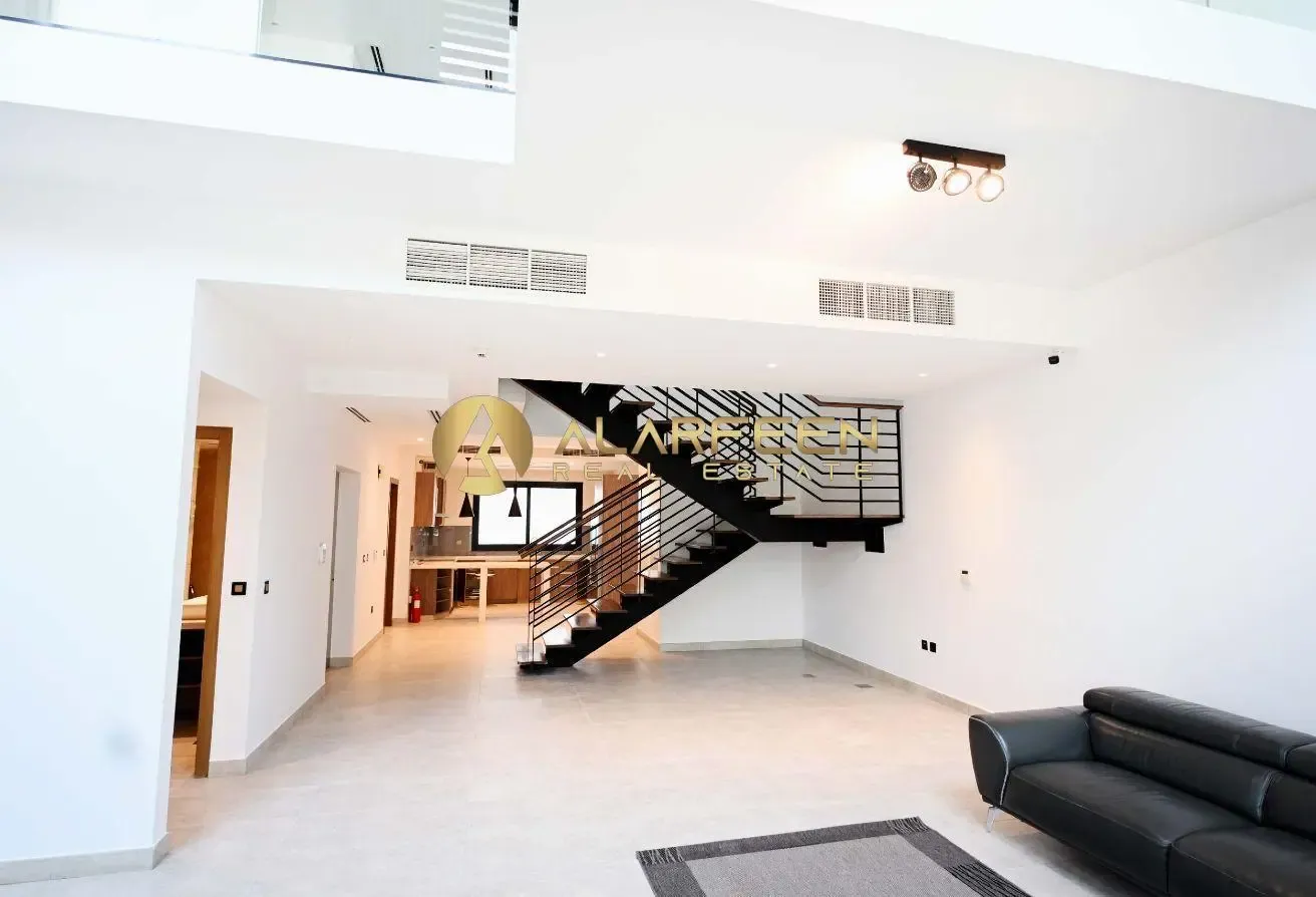 Private Elevator | Near to Exit | Spacious Villa