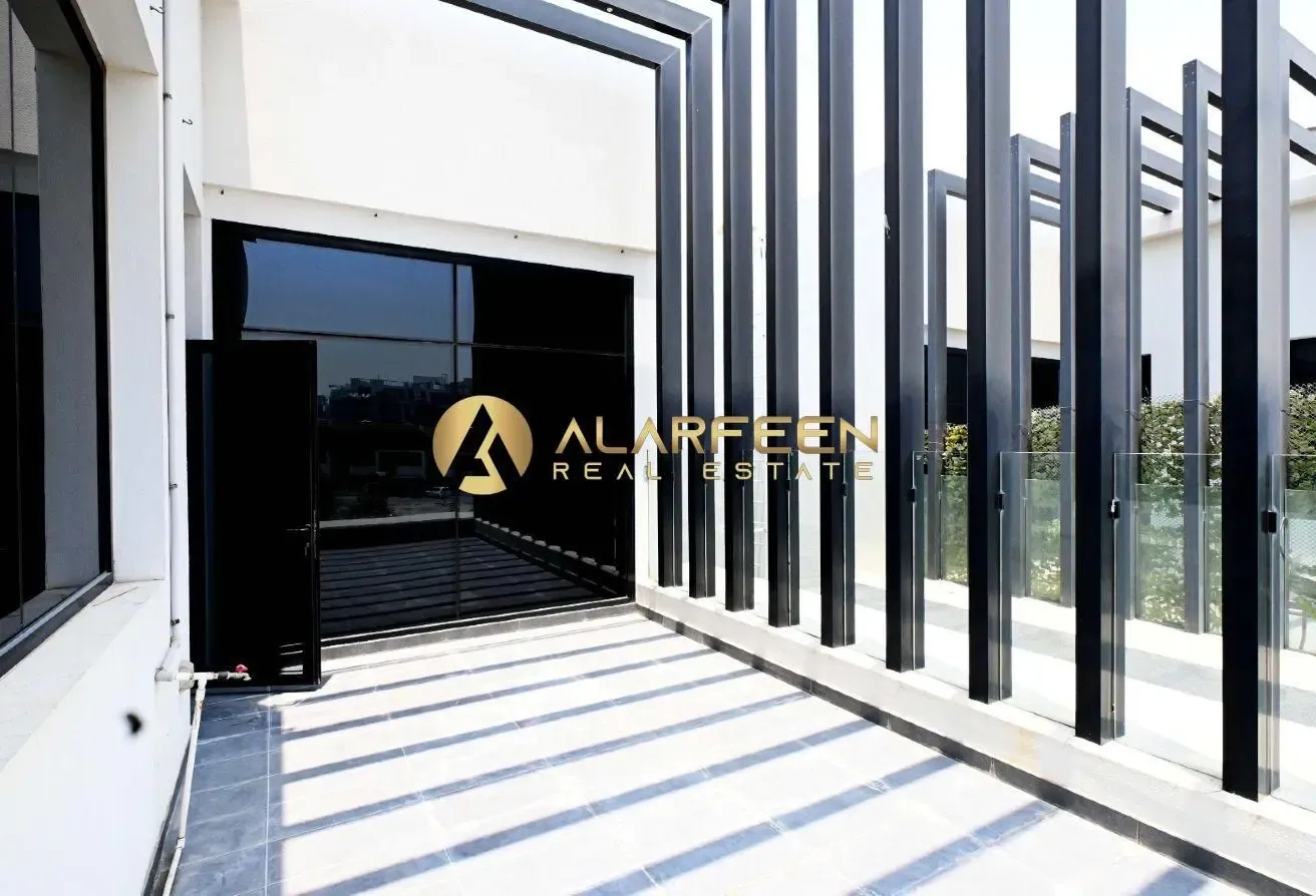 Private Elevator | Near to Exit | Spacious Villa
