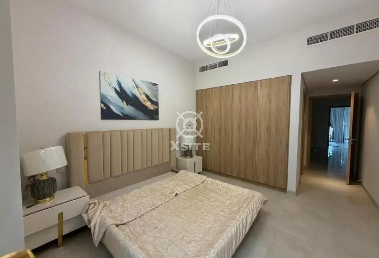Spacious 4 BR + Maid | Vacant | Investor Deal