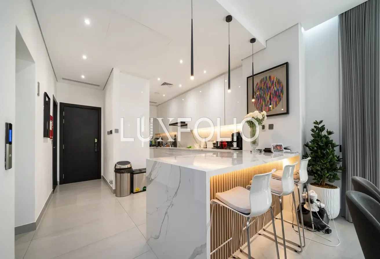 FULLY UPGRADED | PARK VIEW | CORNER PLOT