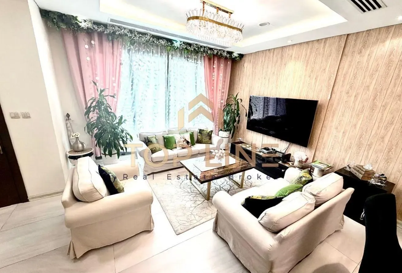 Luxurious Finish| Opposite to Park| Investor Deal