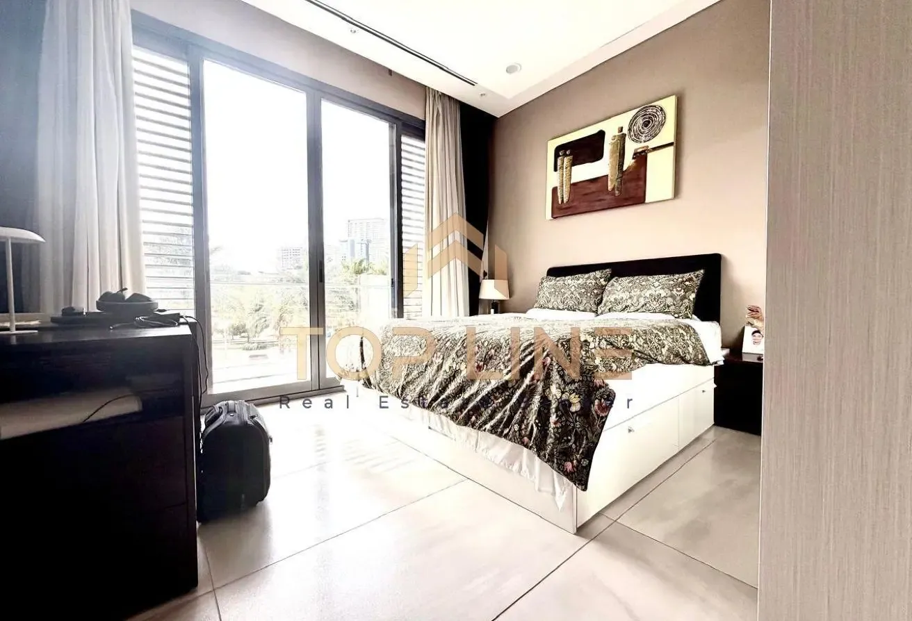 Luxurious Finish| Opposite to Park| Investor Deal