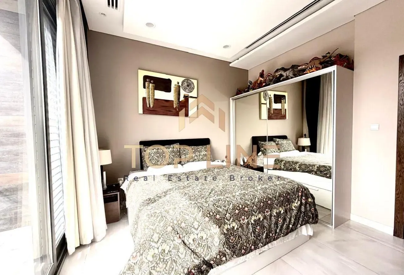 Luxurious Finish| Opposite to Park| Investor Deal