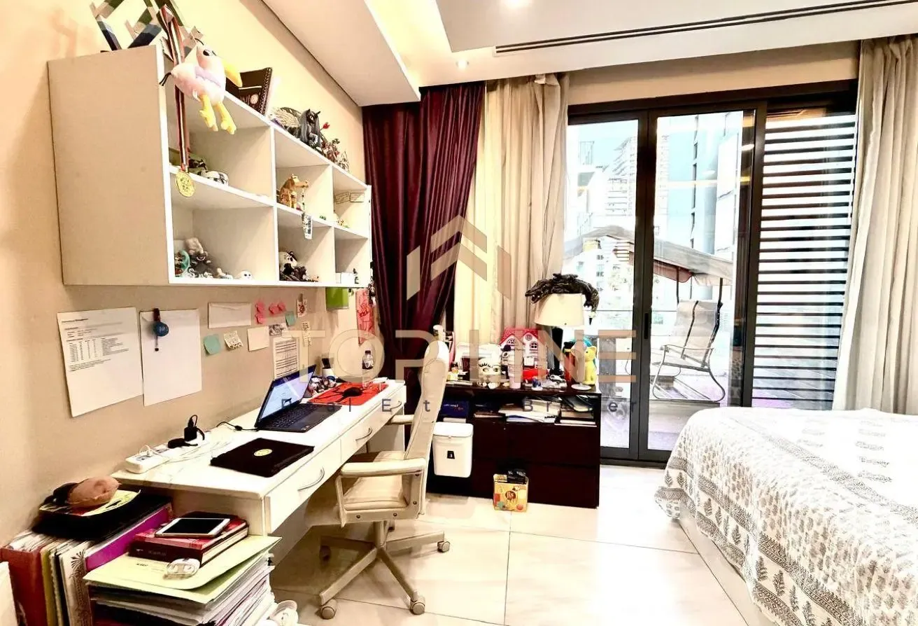 Luxurious Finish| Opposite to Park| Investor Deal