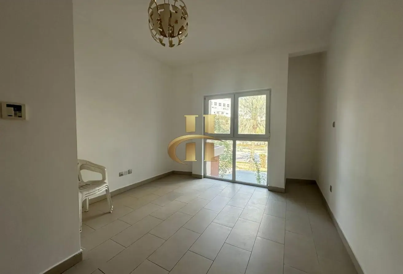 Spacious Villa | With Private Garden | Book Now