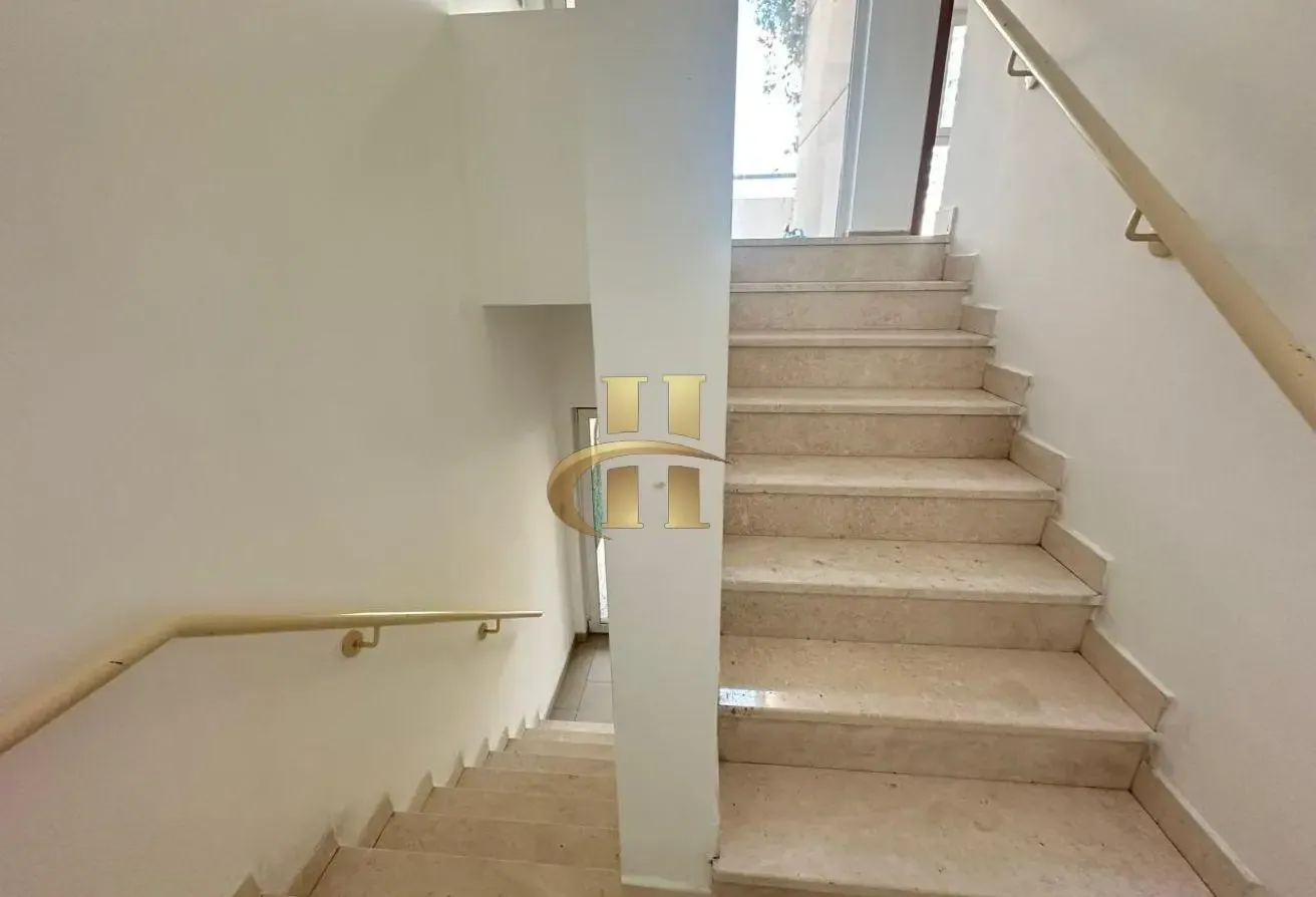 Spacious Villa | With Private Garden | Book Now
