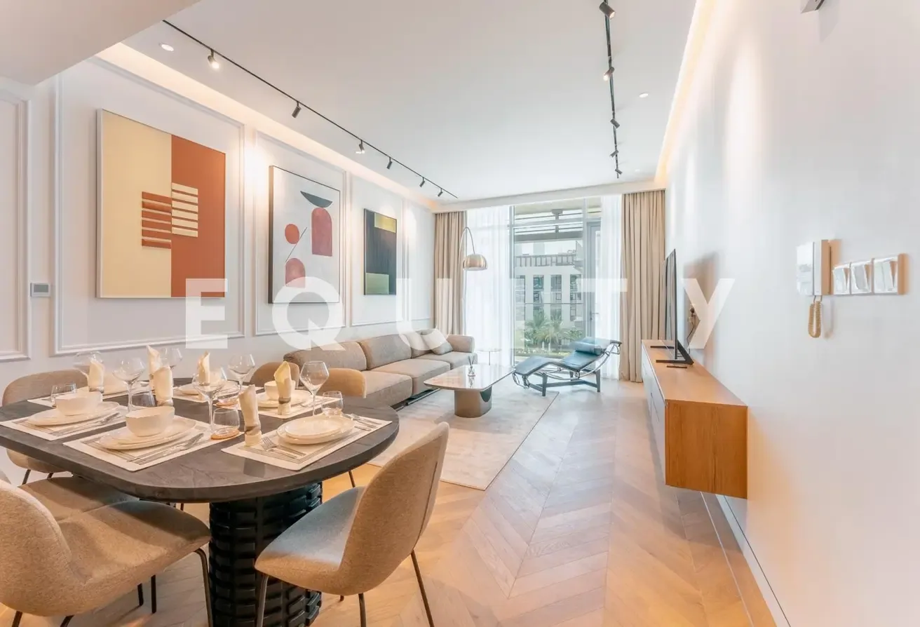 Luxury Renovation | Burj View | Spacious Layout