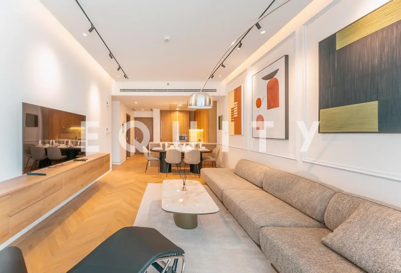Luxury Renovation | Burj View | Spacious Layout