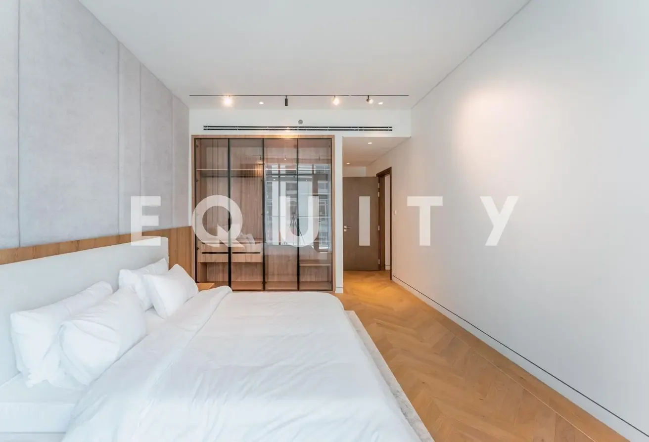 Luxury Renovation | Burj View | Spacious Layout