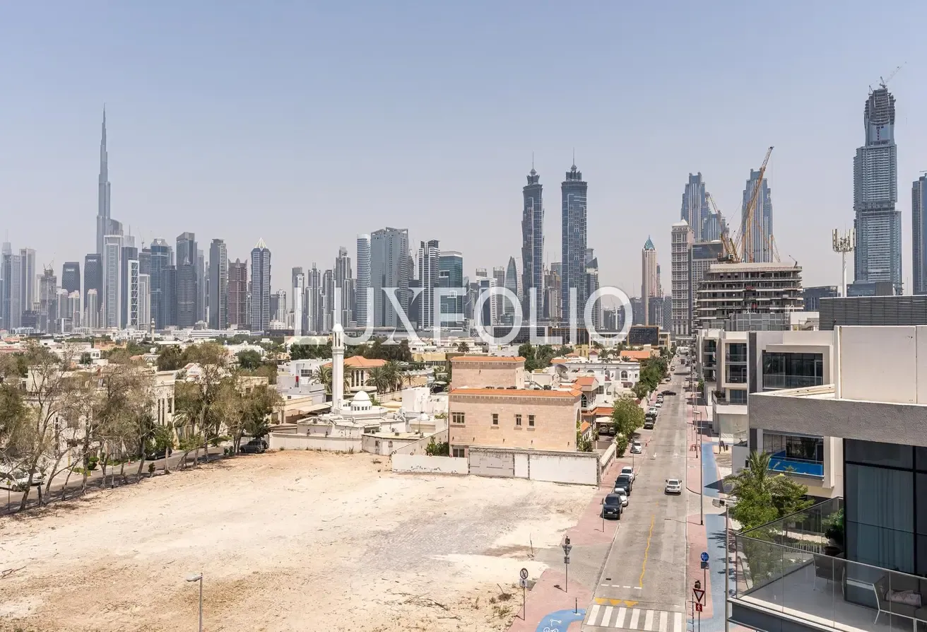 Upgraded | Vacant | Burj And Canal Views