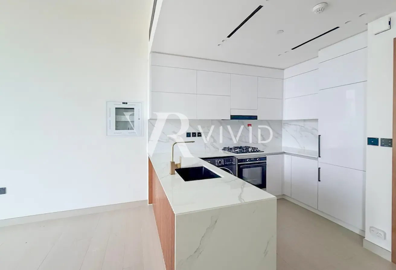 Pool View | Vacant | Ready to View