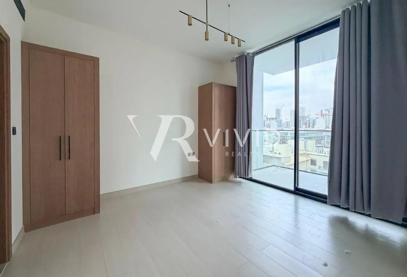 Pool View | Vacant | Ready to View