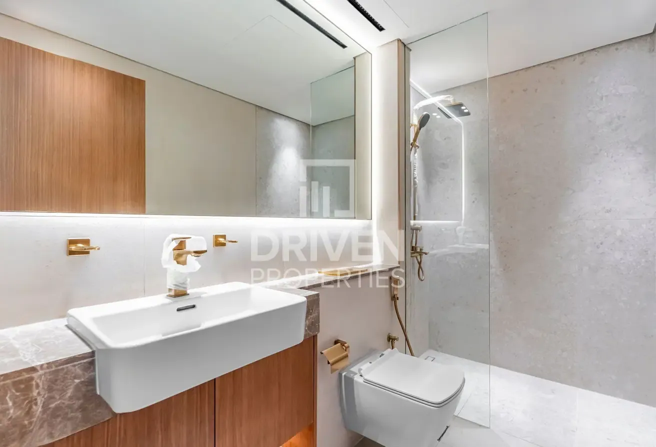 High Floor | Scenic Pool View | Large Layout