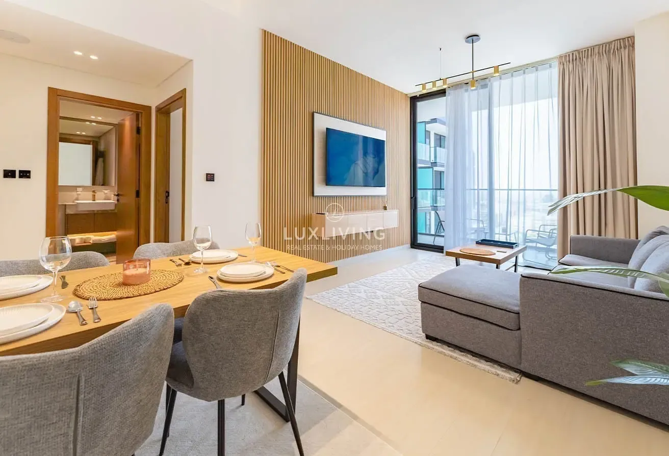 Prime Location | Closed Kitchen | Pool view