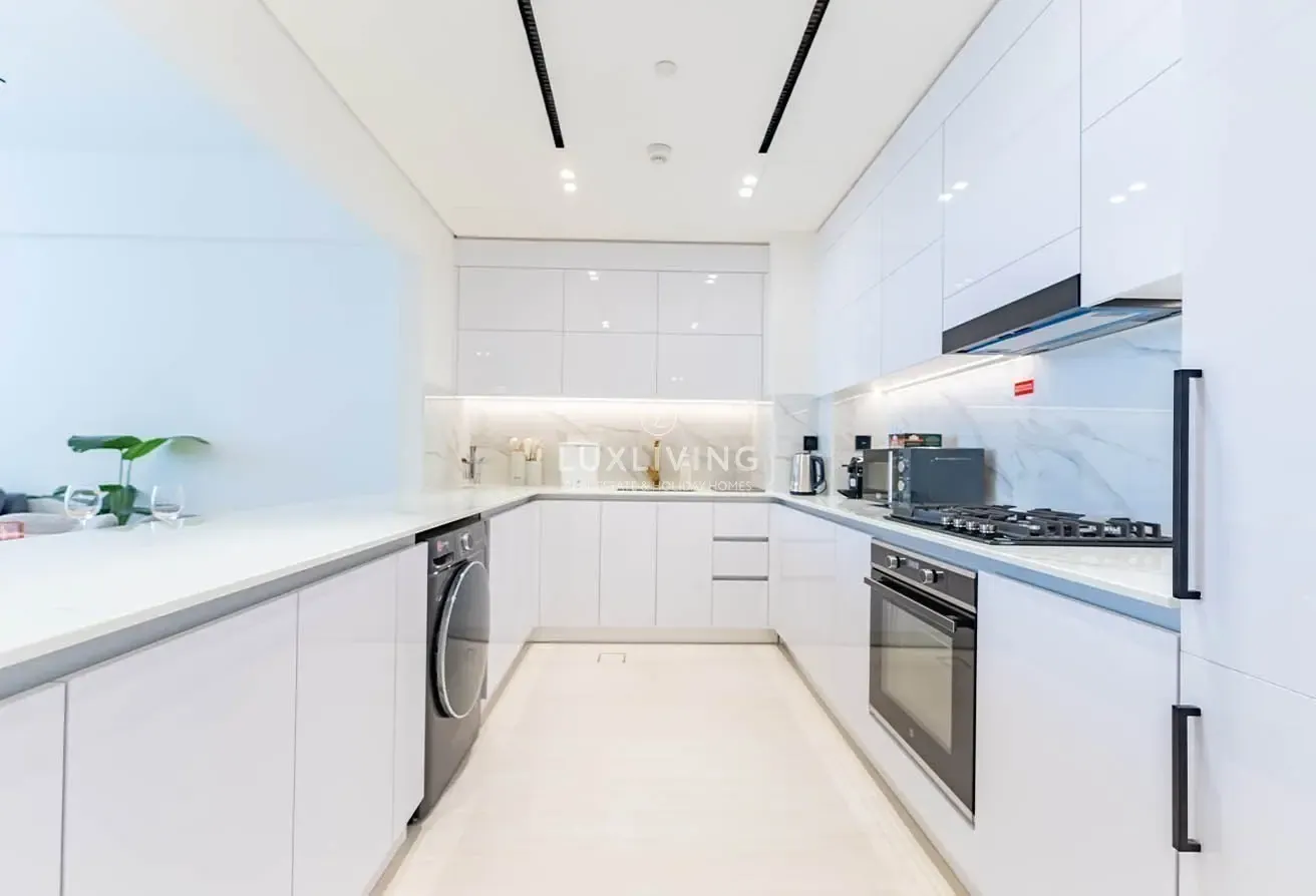Prime Location | Closed Kitchen | Pool view