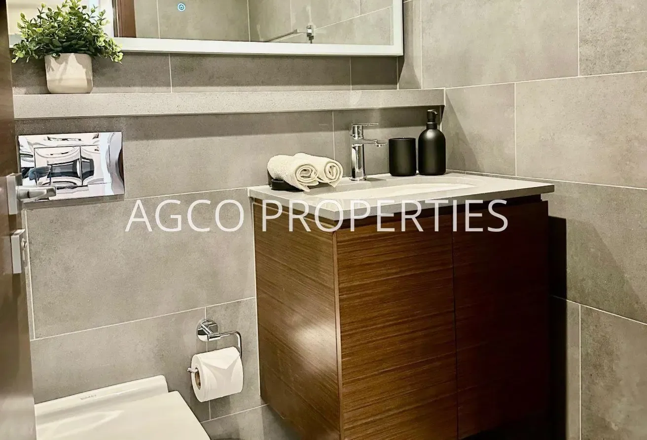 High Floor |Lagoon View | Fully Furnished |Vacant