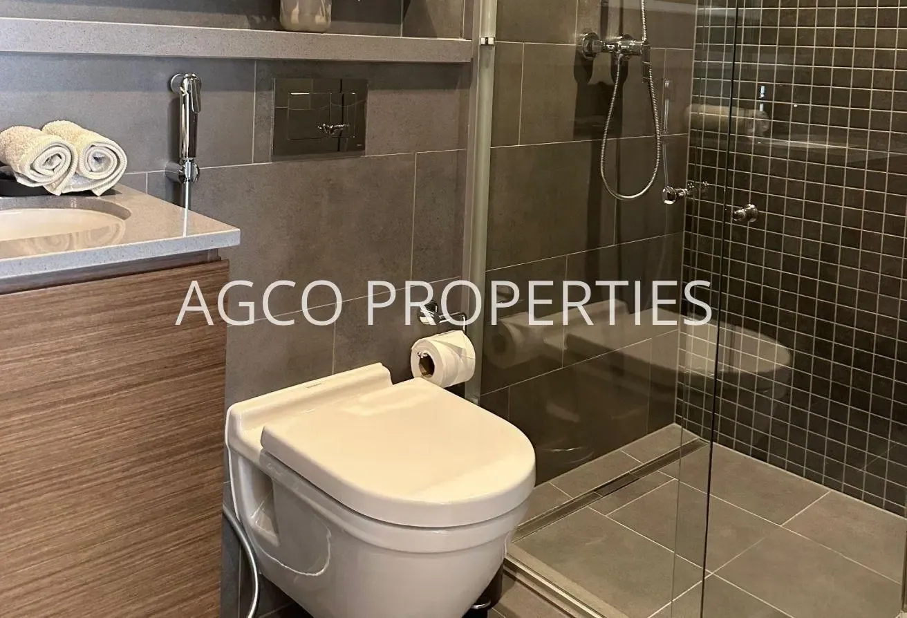 High Floor |Lagoon View | Fully Furnished |Vacant