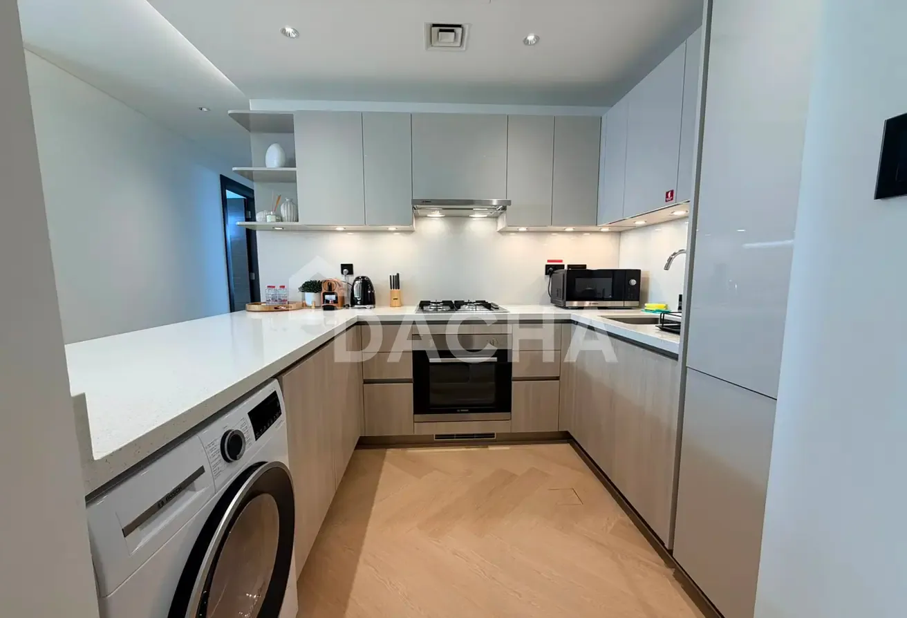 Burj & Lagoon view |Upgraded & Furnished |Vacant