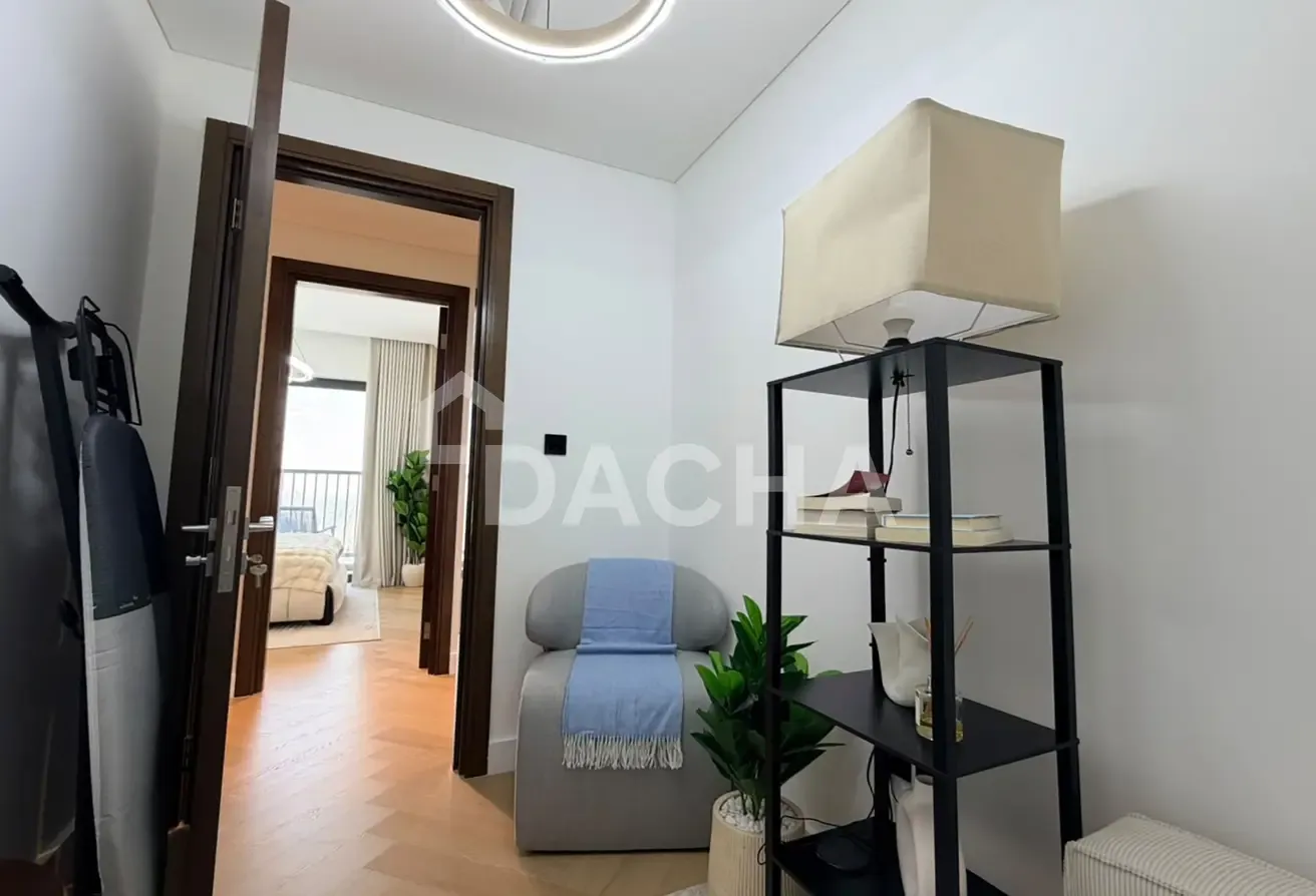 Burj & Lagoon view |Upgraded & Furnished |Vacant