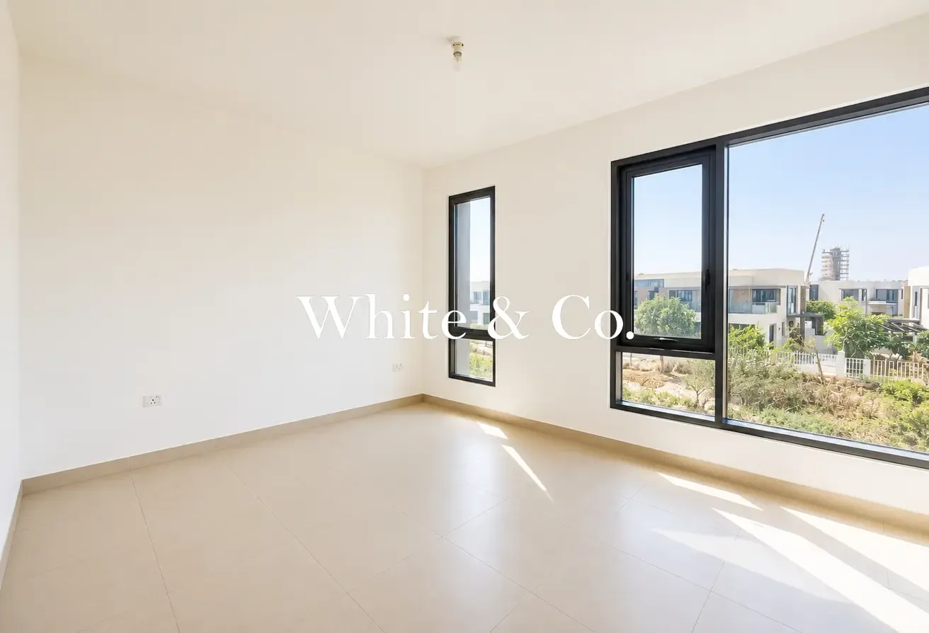 Cheapest Greenbelt 4BR |Single Row |Vastu