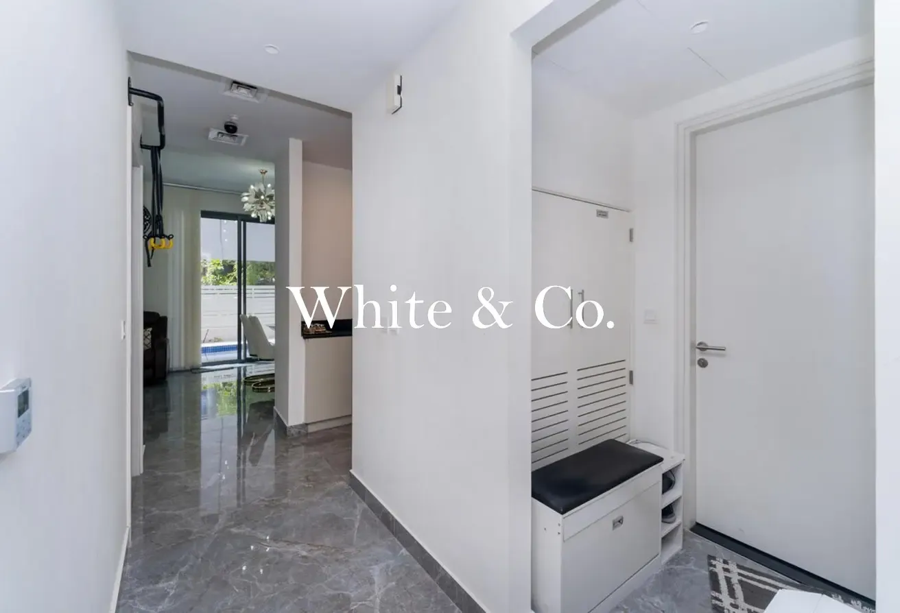 Private Pool | Upgraded | 2E Corner Unit
