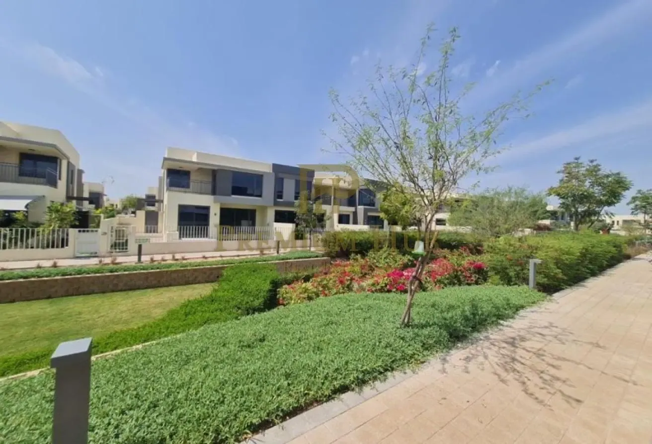 4 Bedrooms villa | type 2E | End Unit