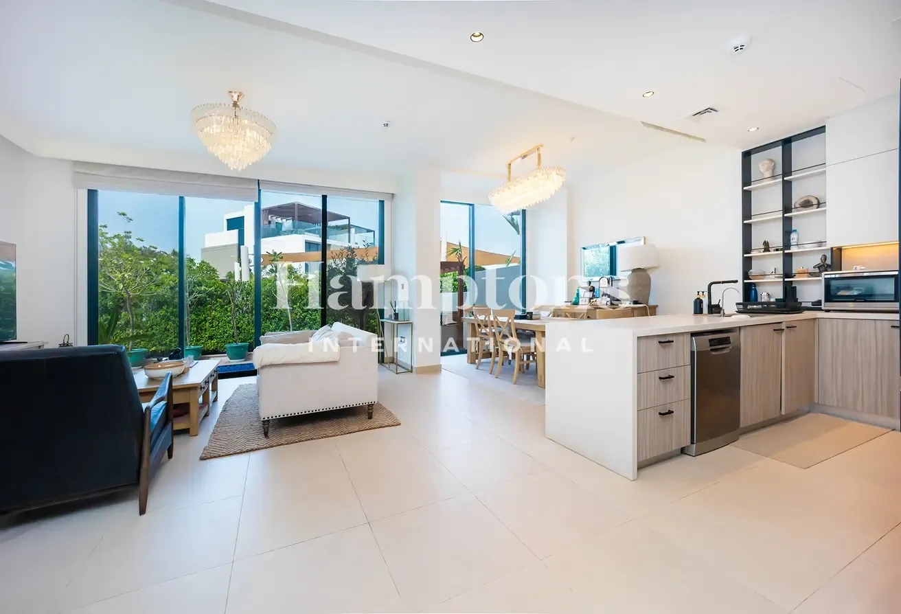 Exclusive | Extended | Private Pool | Call Now