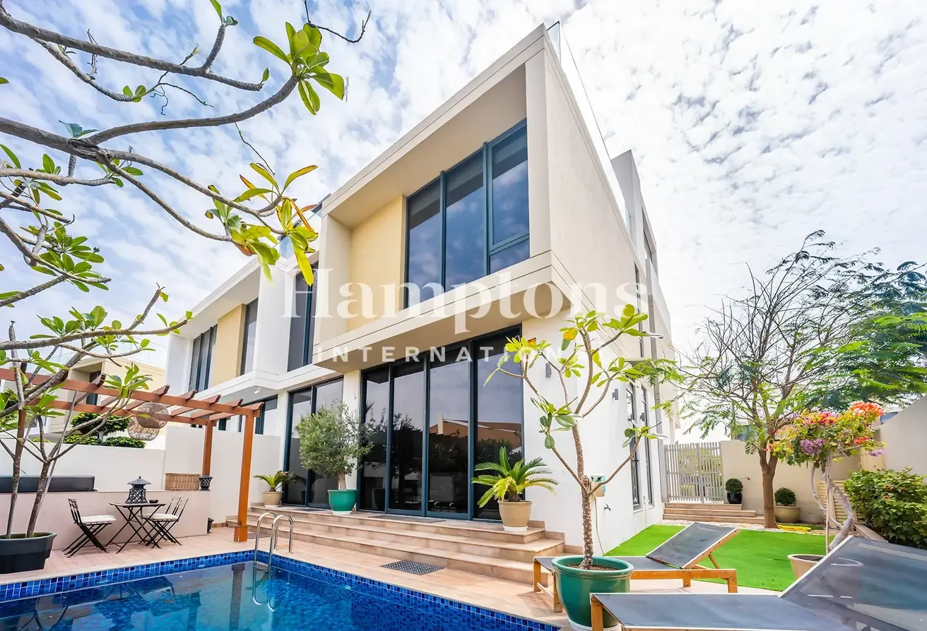Exclusive | Extended | Private Pool | Call Now