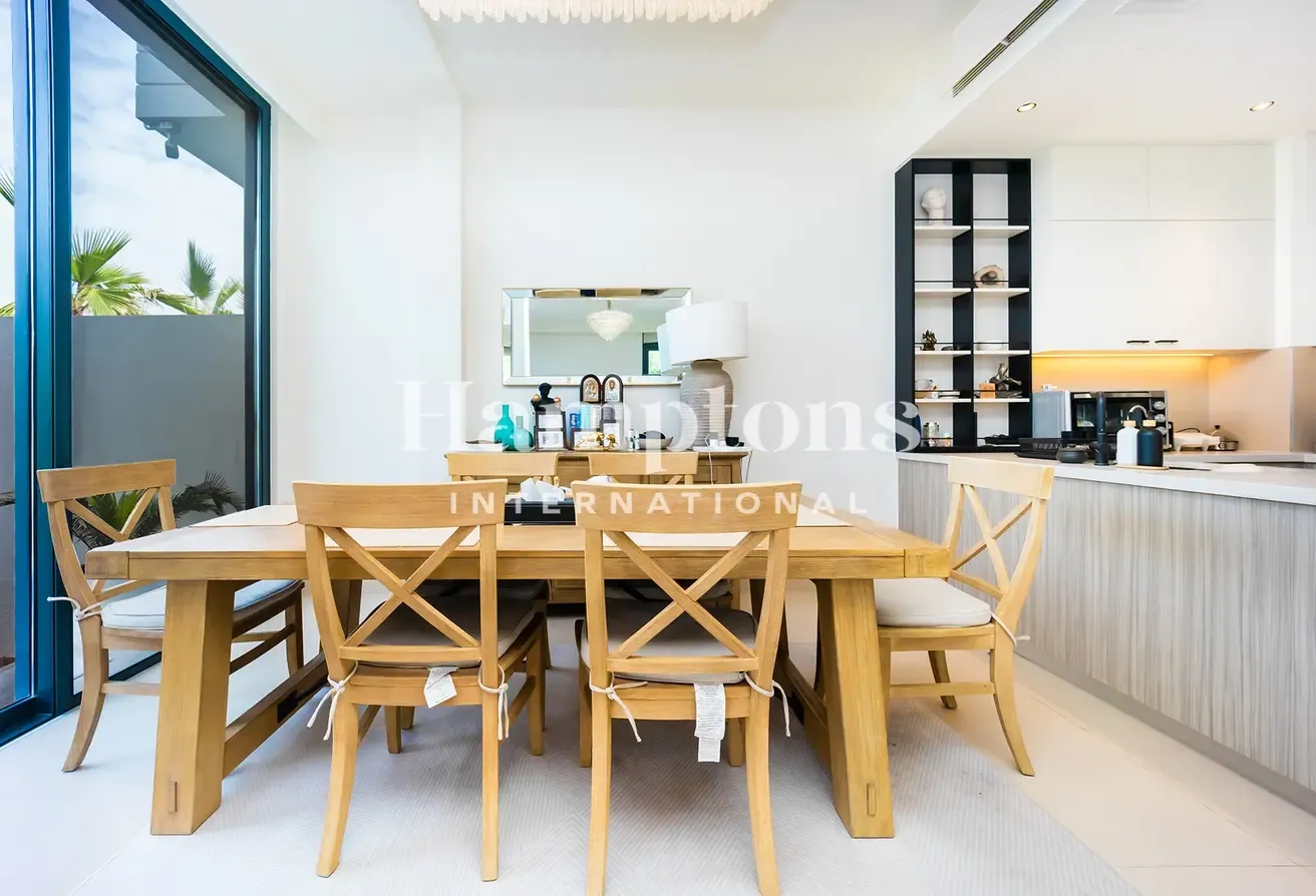 Exclusive | Extended | Private Pool | Call Now